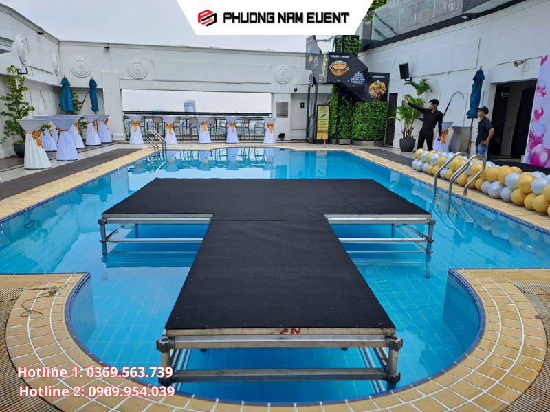 Hình ảnh bục sân khấu tại PHUONGNAMEVENT