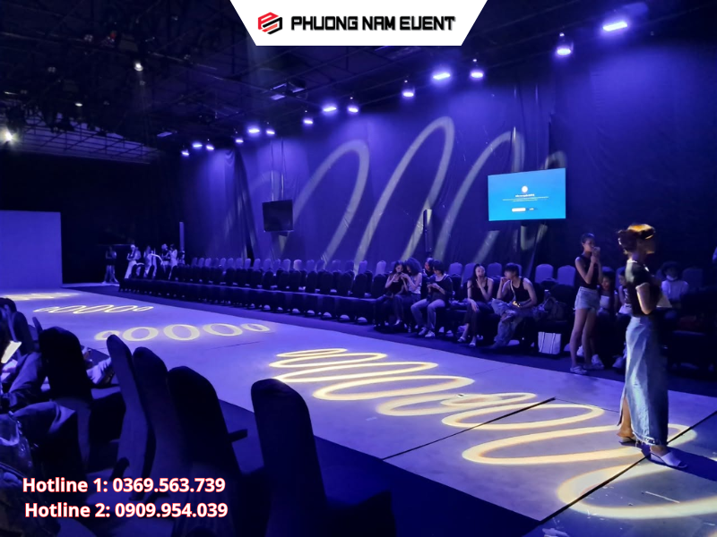 Lắp đặt sân khấu sự kiện Phương Nam Event