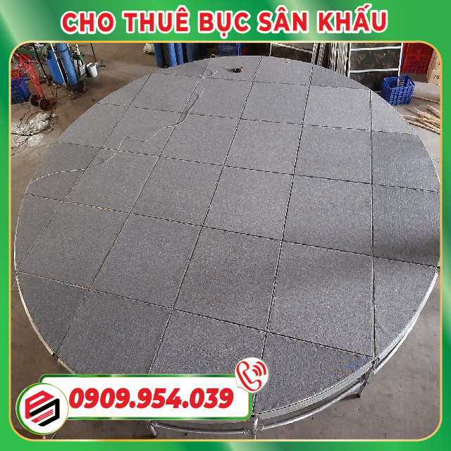 Assembled round stage podium