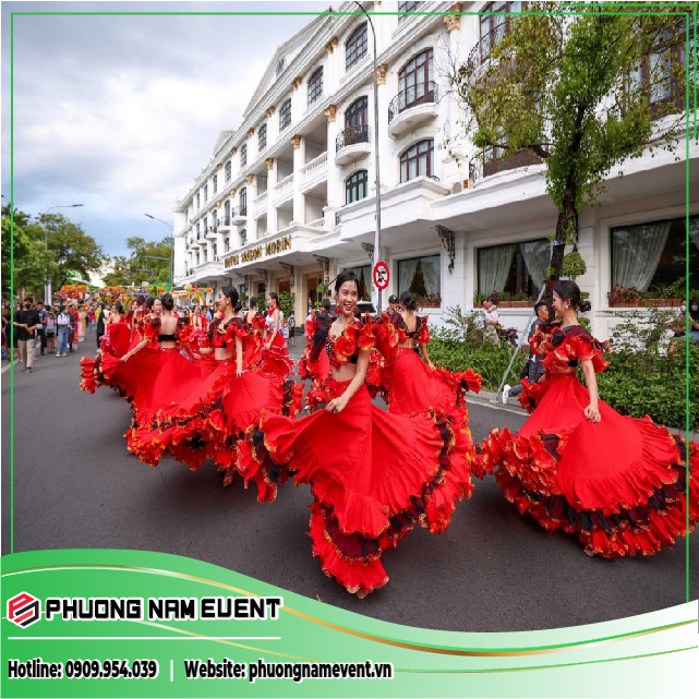 Lễ hội đường phố tại Festival Huế năm 2022