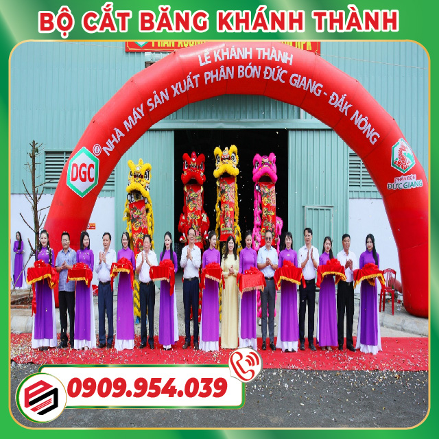 Cắt Băng Khánh Thành Nhà Máy