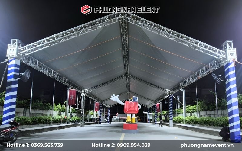 Nhà bạt Phương Nam Event đã thi công tại Trường Đại học Văn Lang