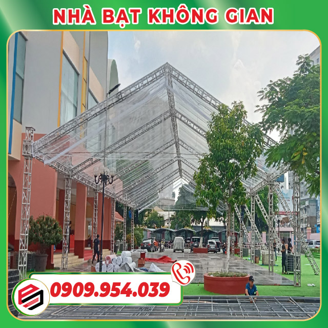 Nhà bạt mái trong suốt tại một sự kiện ở khách sạn Nikko Nhà bạt mái trong suốt tại một sự kiện ở khách sạn Nikko
