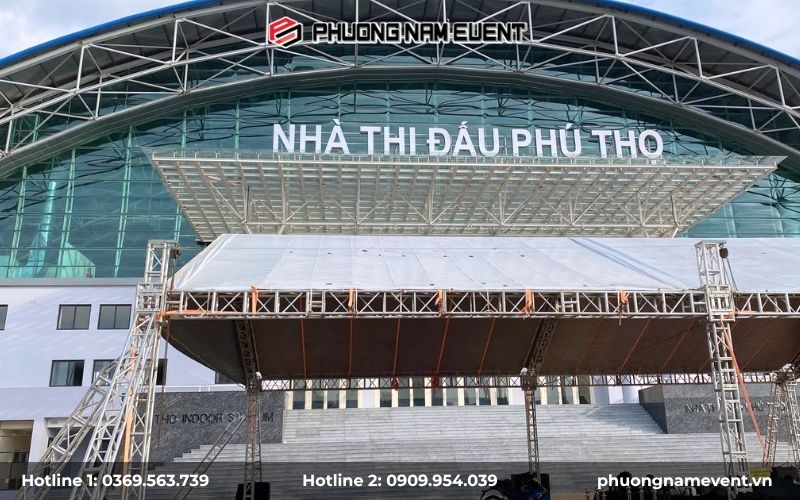 Nhà bạt khu vực chờ tại sự kiện Cam Gala 2026