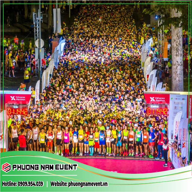 VnExpress Midnight Marathon 2023 brings together a large number of participating athletes VnExpress Midnight Marathon 2023 brings together a large number of participating athletes