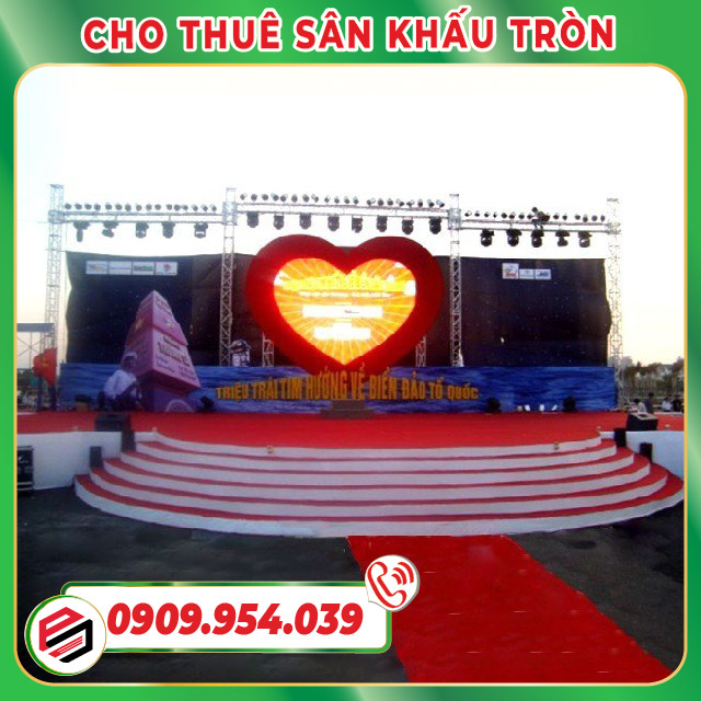 Cho thuê sân khấu bán nguyệt ngoài trời