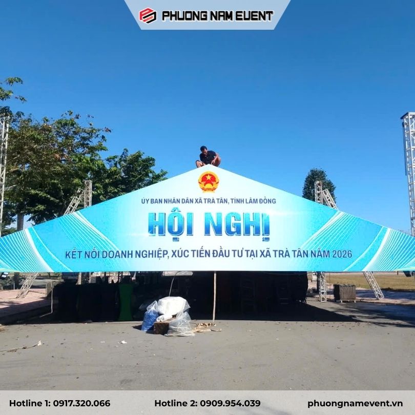 Nhà bạt tại Hội nghị kết nối doanh nghiệp, xúc tiến đầu tư tại xã Trà Tân, tỉnh Lâm Đồng