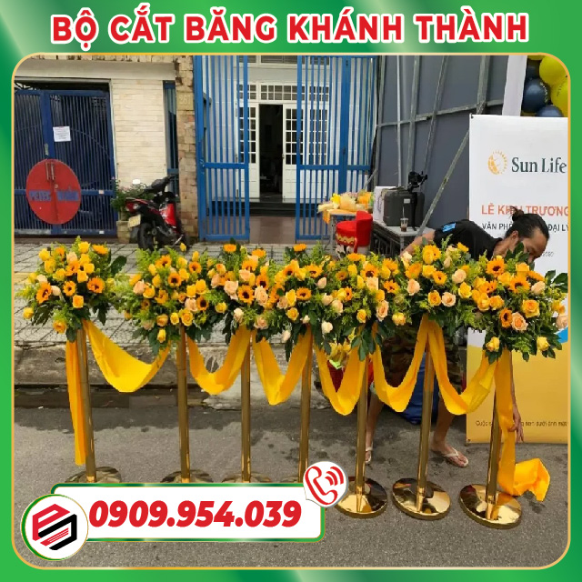 Bộ Cắt Băng Khánh Thành Và Trụ Barrier Inox