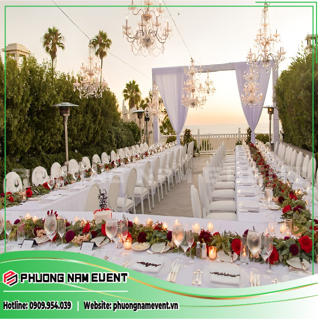 Application of Rectangular Tables in Weddings