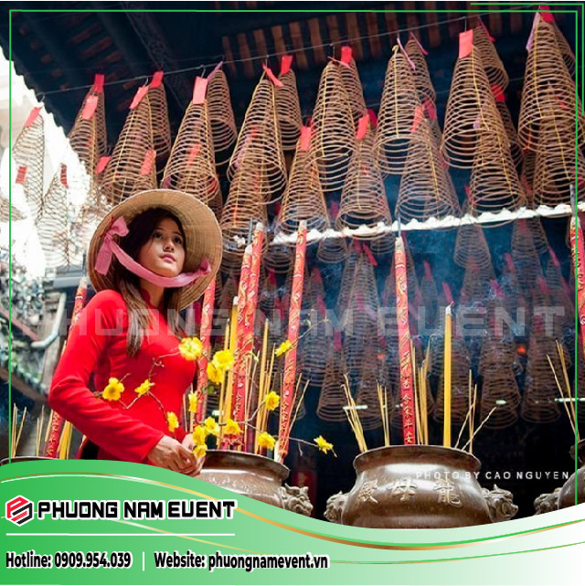 Go to Cau An Pagoda during Tet Go to Cau An Pagoda during Tet