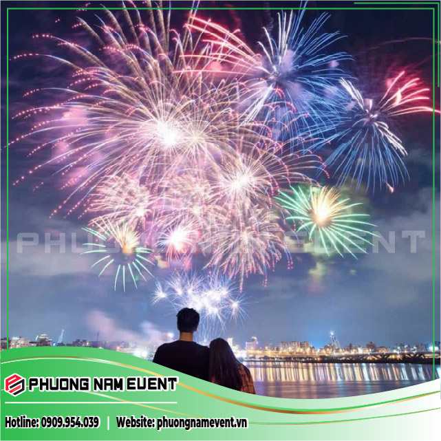 Bắn Pháo Hoa Là Một Trong Những Hoạt Động Rất Được Mong Chờ Vào Dịp Tết Tây 2024 Bắn Pháo Hoa Là Một Trong Những Hoạt Động Rất Được Mong Chờ Vào Dịp Tết Tây 2024