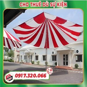 Dù Che Khai Giảng, Sự Kiện Ngoài Trời