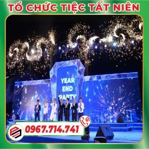 Tổ Chức Tiệc Tất Niên Doanh Nghiệp